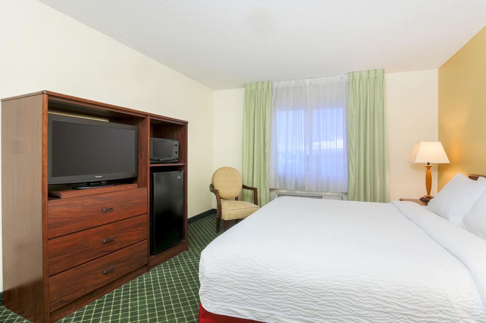Fairfield Inn Erie Millcreek Mall Eksteriør bilde