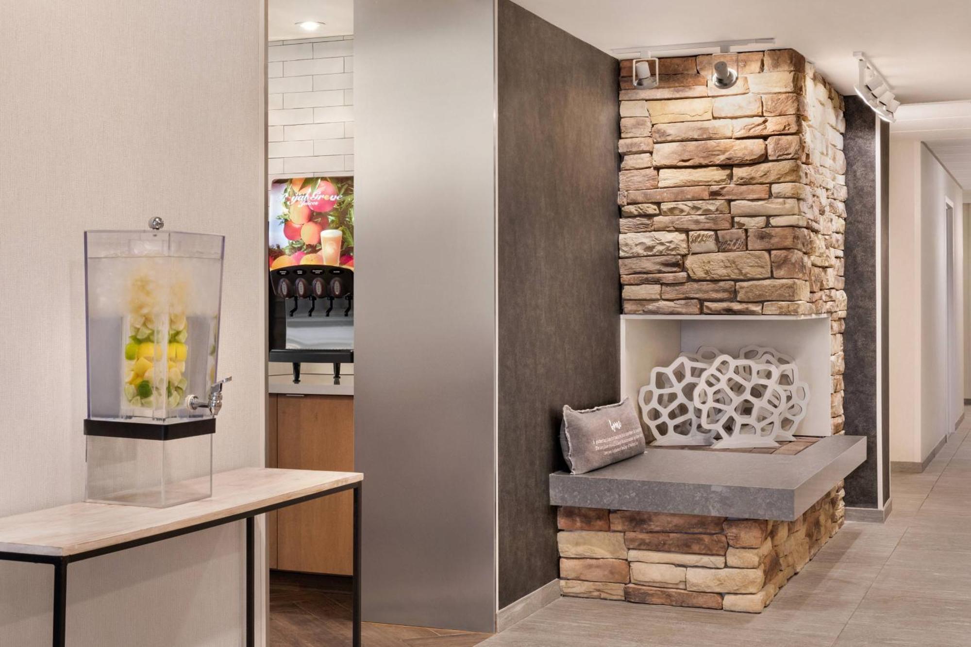 Fairfield Inn Erie Millcreek Mall Eksteriør bilde